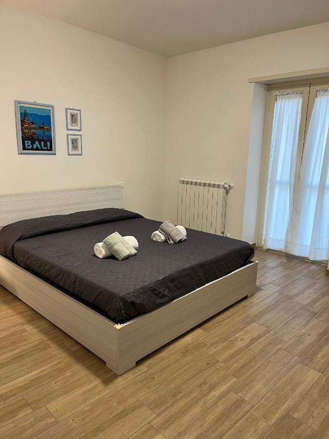 Bed&Breakfast Del Viaggiatore Fondi Exterior photo